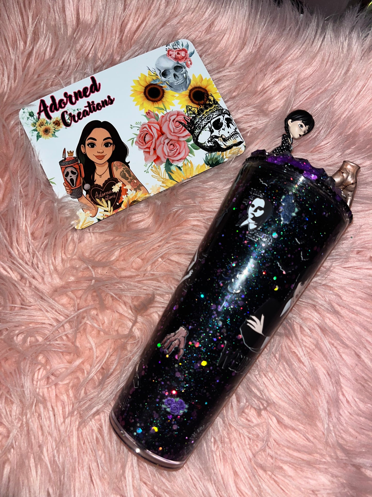🖤 24 oz Wednesday inspired snowglobe tumbler with one of a kind Thing and Wednesday resin sealed lid 🖤