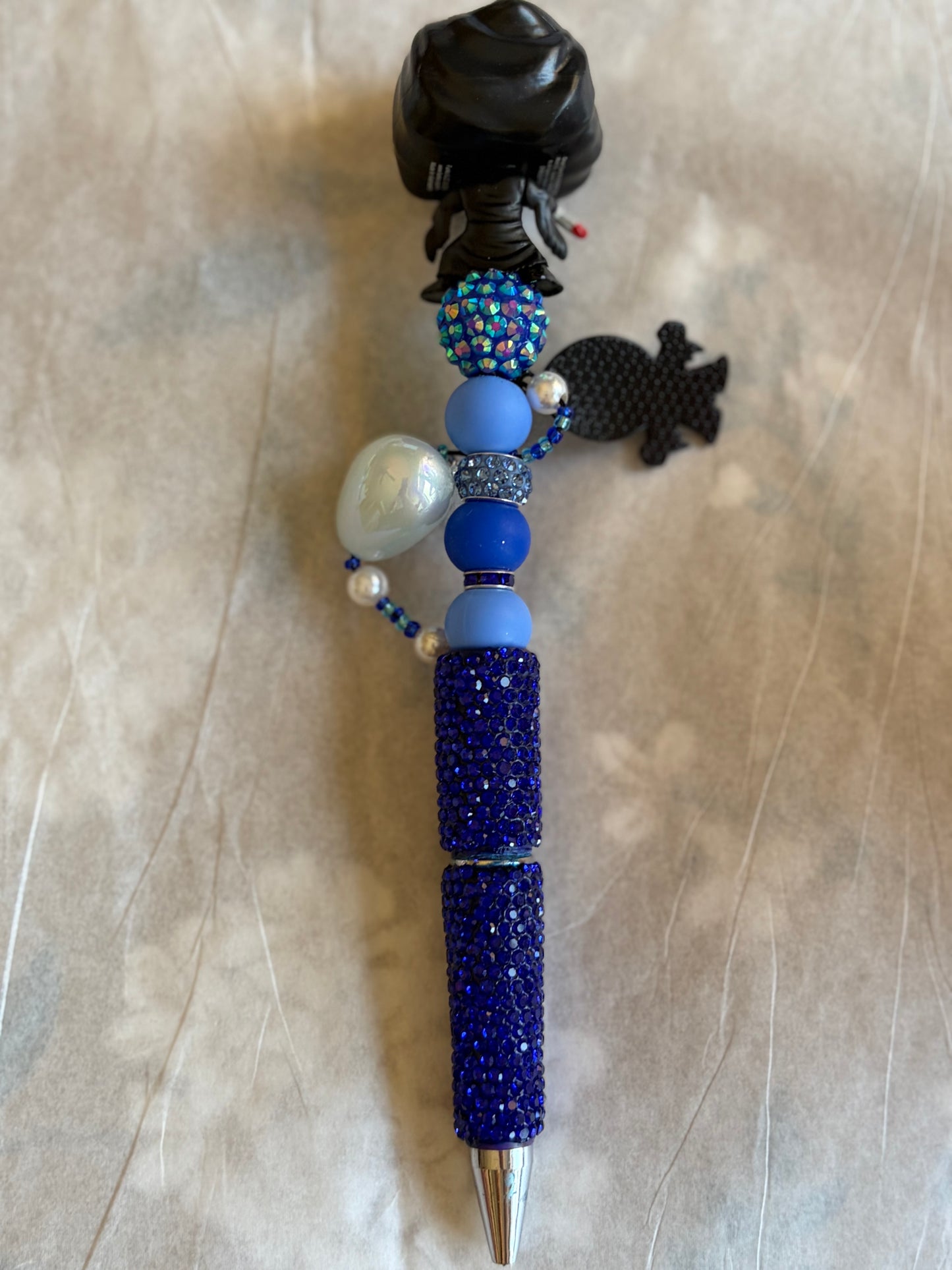 Ghostie Custom Rhinestone embellished luxury pen 🖤