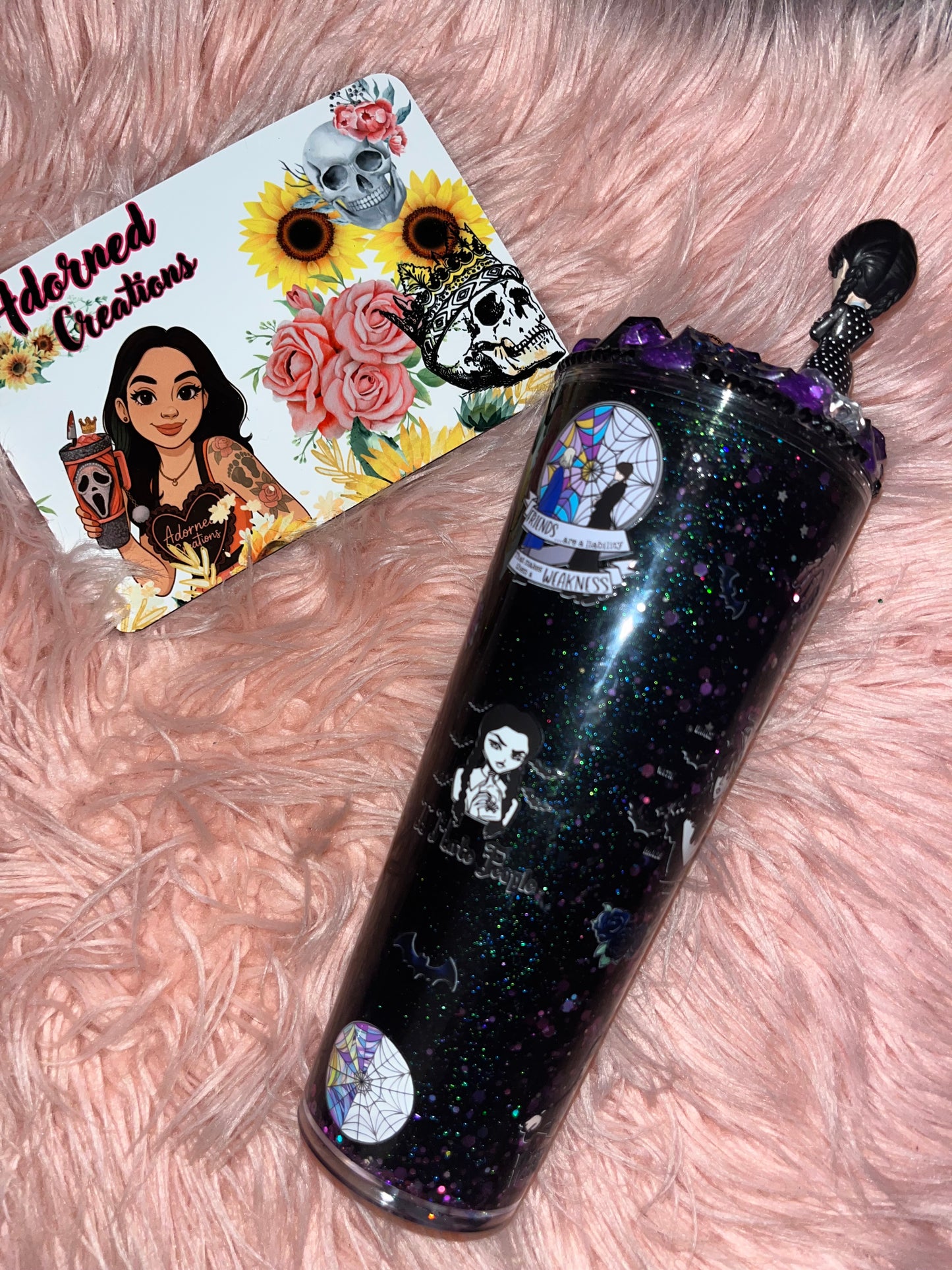 🖤 24 oz Wednesday inspired snowglobe tumbler with one of a kind Thing and Wednesday resin sealed lid 🖤