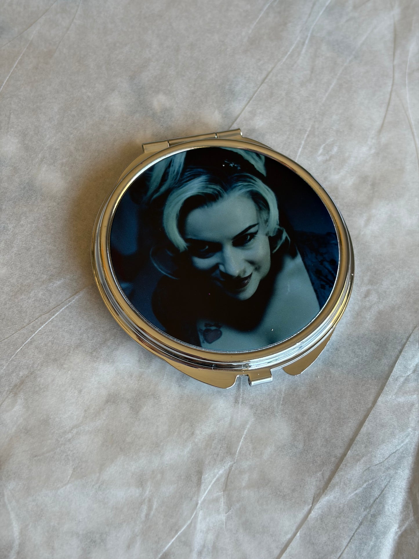 Custom Icon compact mirrors 🖤